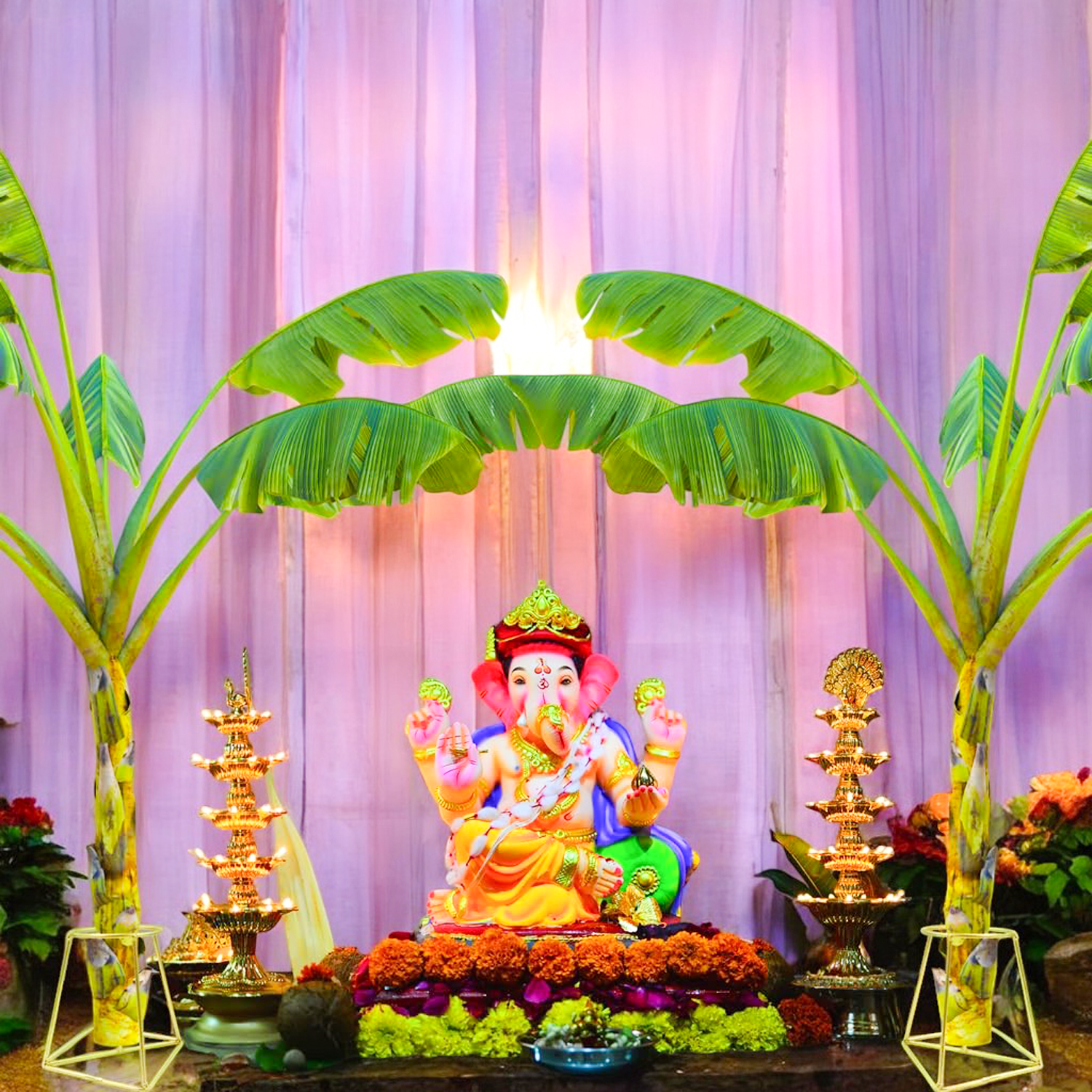 Banana Plant Holder for Pooja - Set of 2, Gold