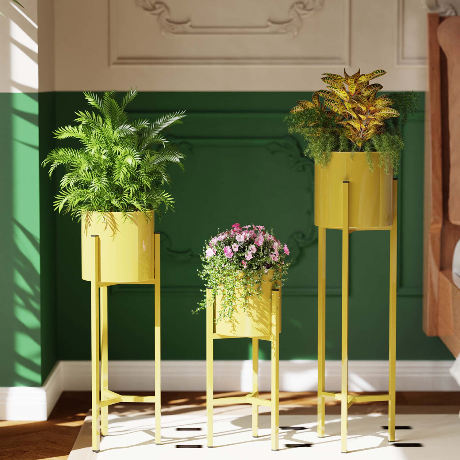 HELIOS Plant Stand (Set of 3)