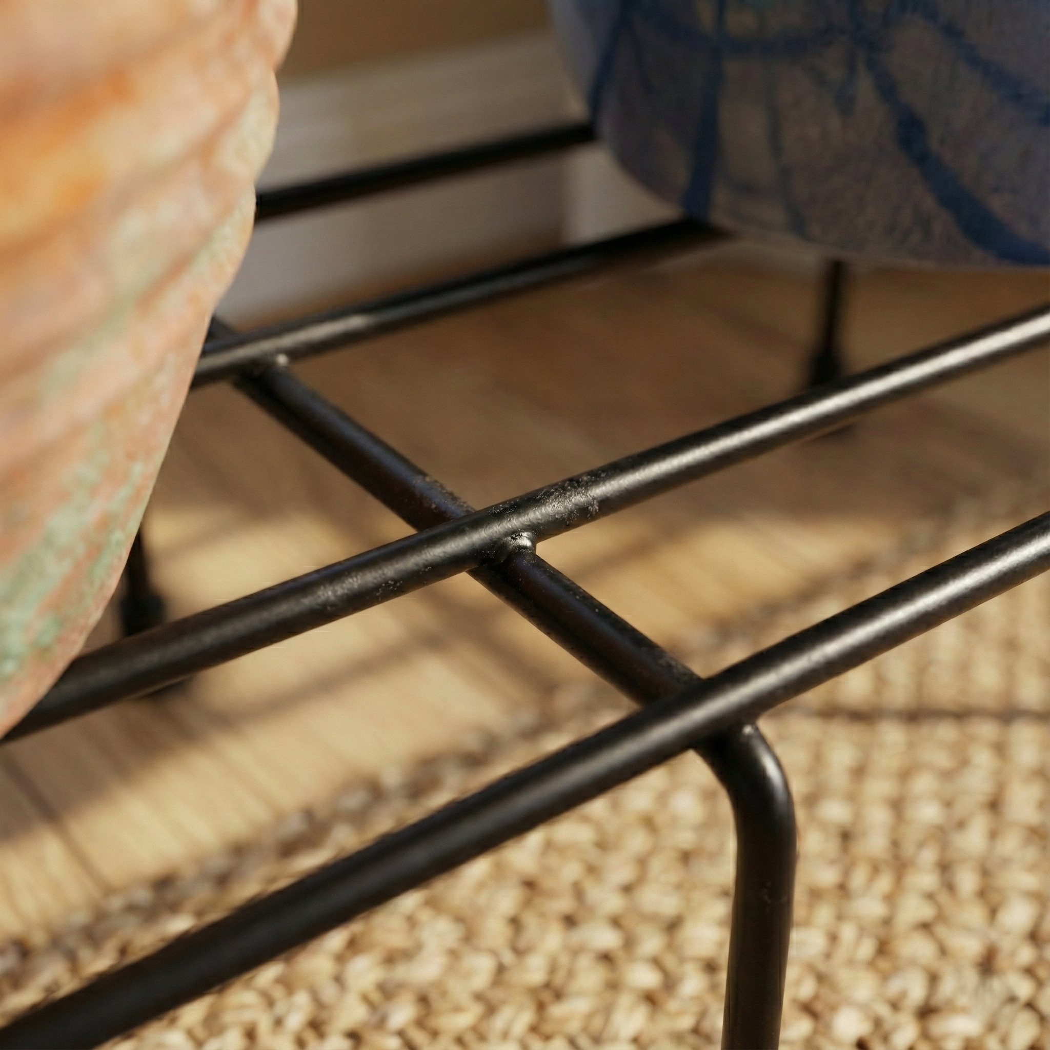 TITAN Rectangular Plant Stand Metal